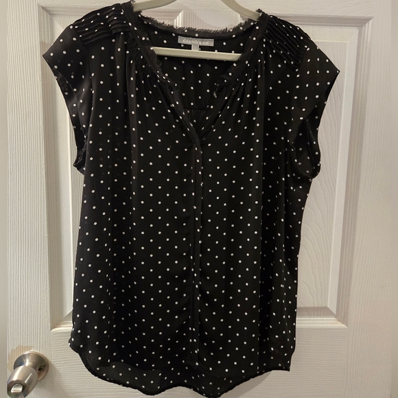 Daniel Rainn Tops - SALE!! Daniel Rainn Women's Top